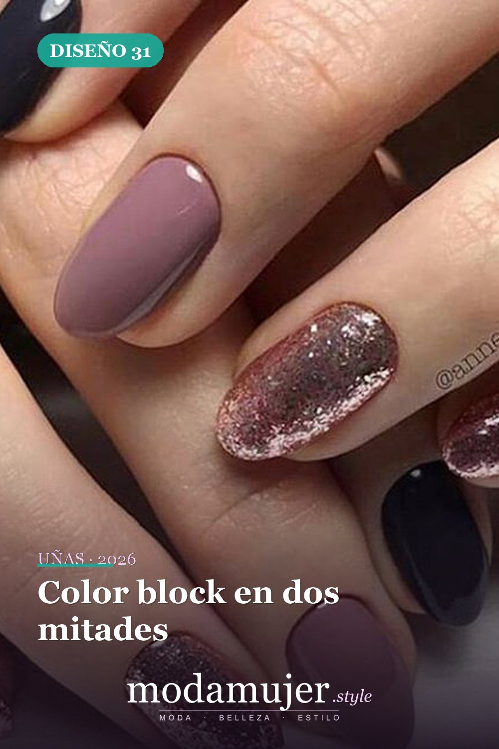Color block en dos mitades — 81 Diseños de uñas fáciles para principiantes