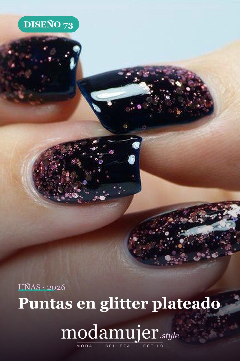 Puntas en glitter plateado — 81 Diseños de uñas fáciles para principiantes