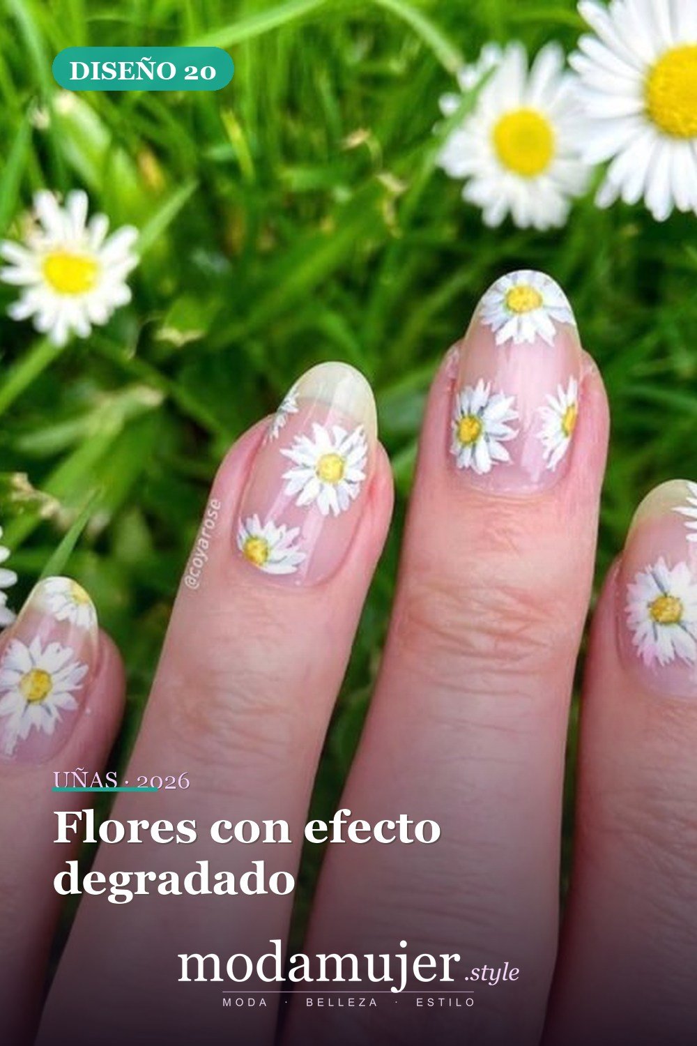 Flores con efecto degradado — Artista de Instagram pinta sus uñas con diseños florales