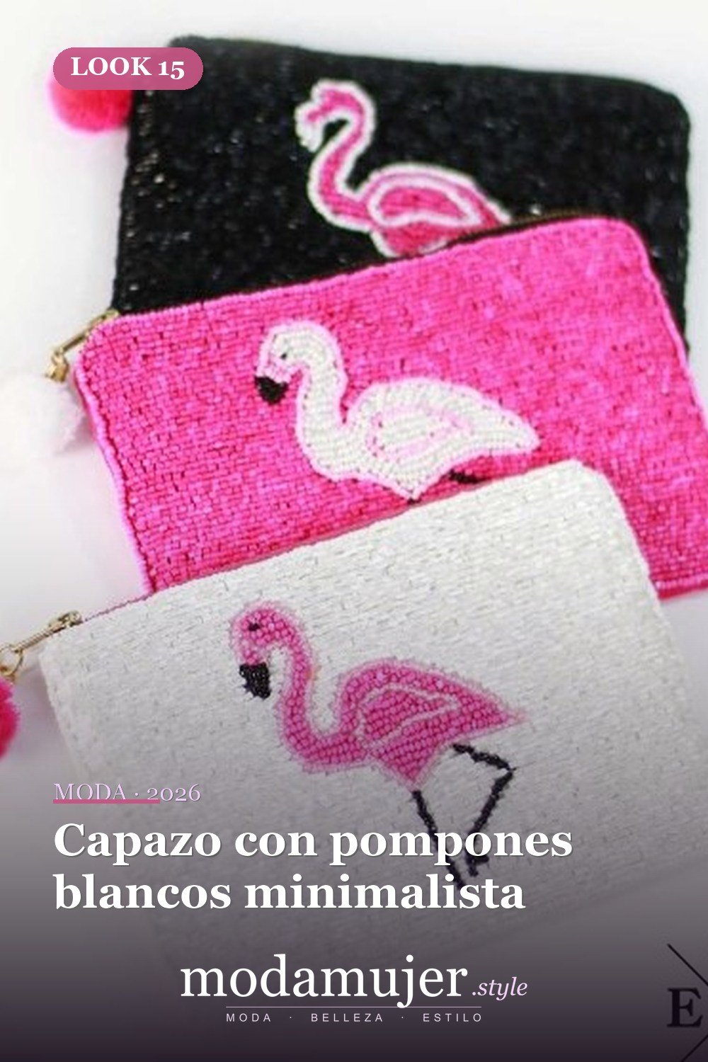 Capazo con pompones blancos minimalista — Bolsas de playa de paja con pompones y flecos de colores