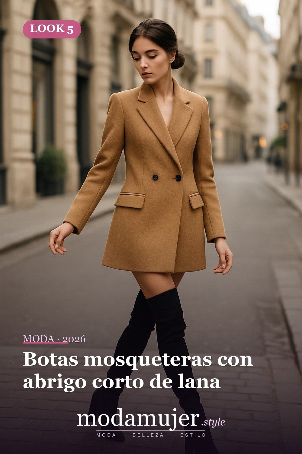 Botas mosqueteras con abrigo corto de lana — Botas y abrigos para el invierno 2026: 12 combinaciones con estilo Botas mosqueteras con abrigo corto de lana — Botas y abrigos para el invierno 2026: 12 combinaciones con estilo