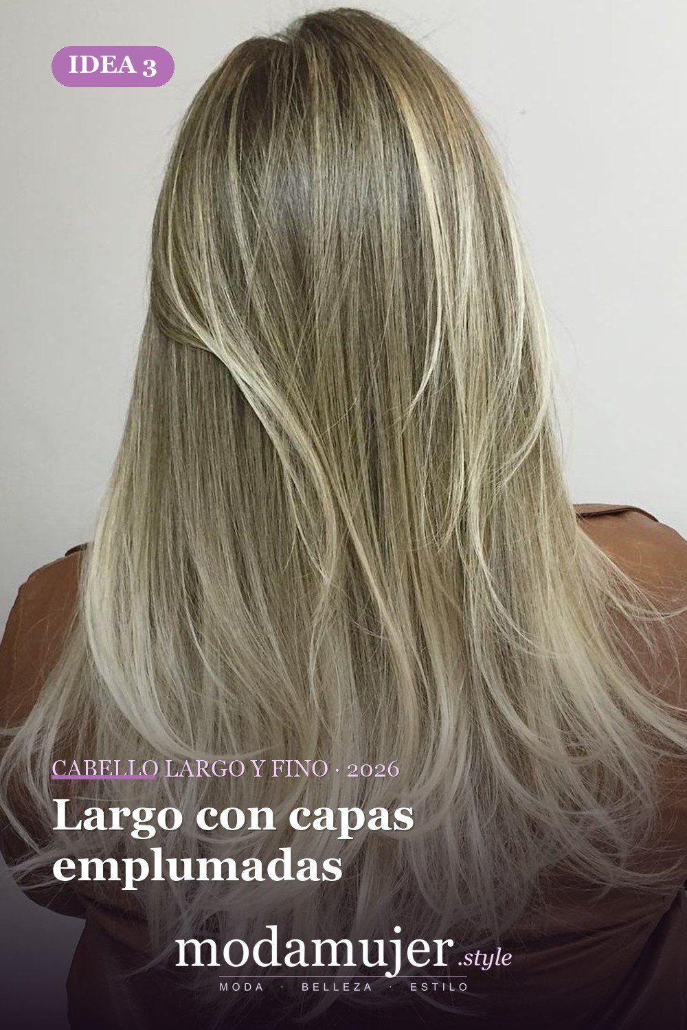 Largo con capas emplumadas