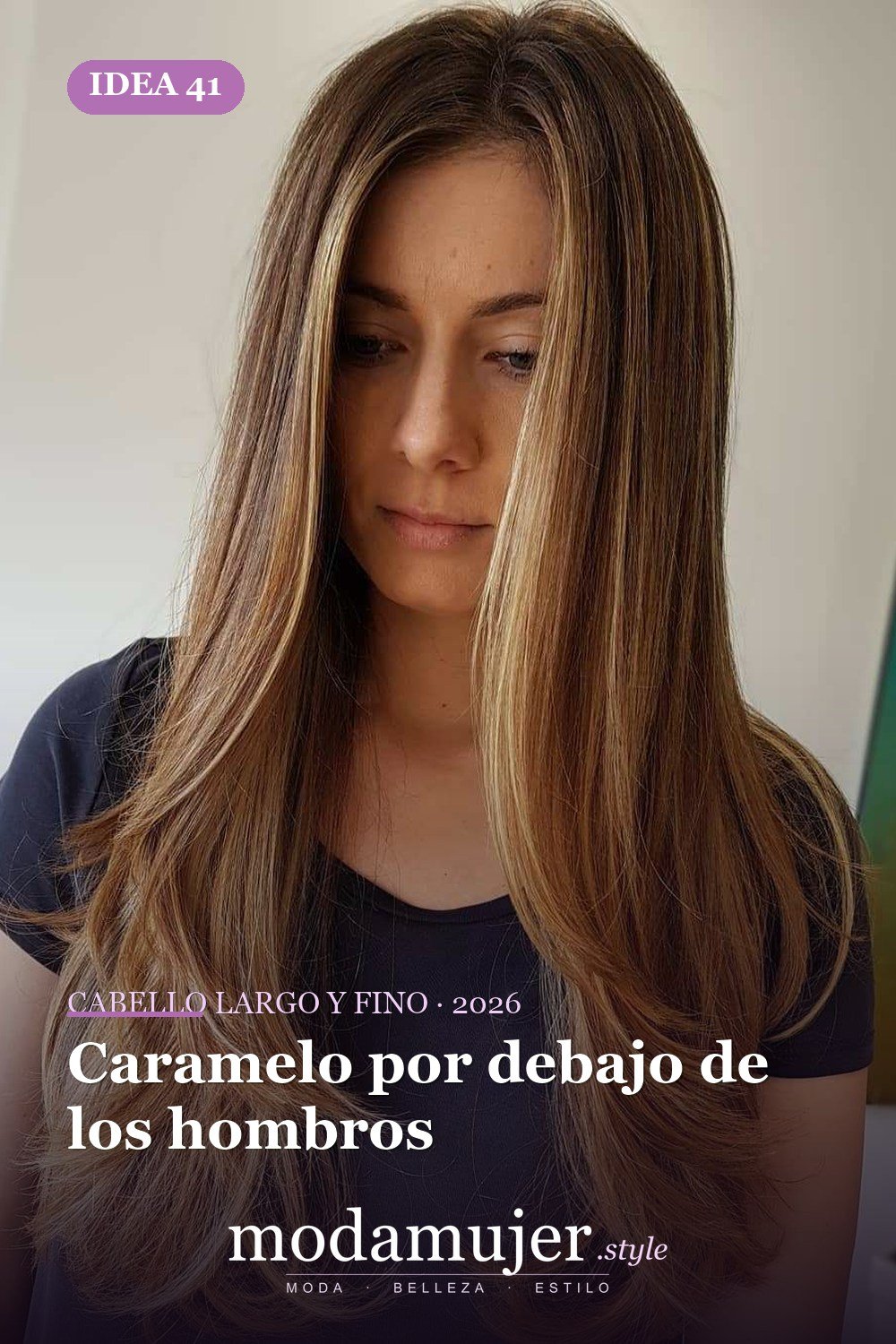 Caramelo por debajo de los hombros