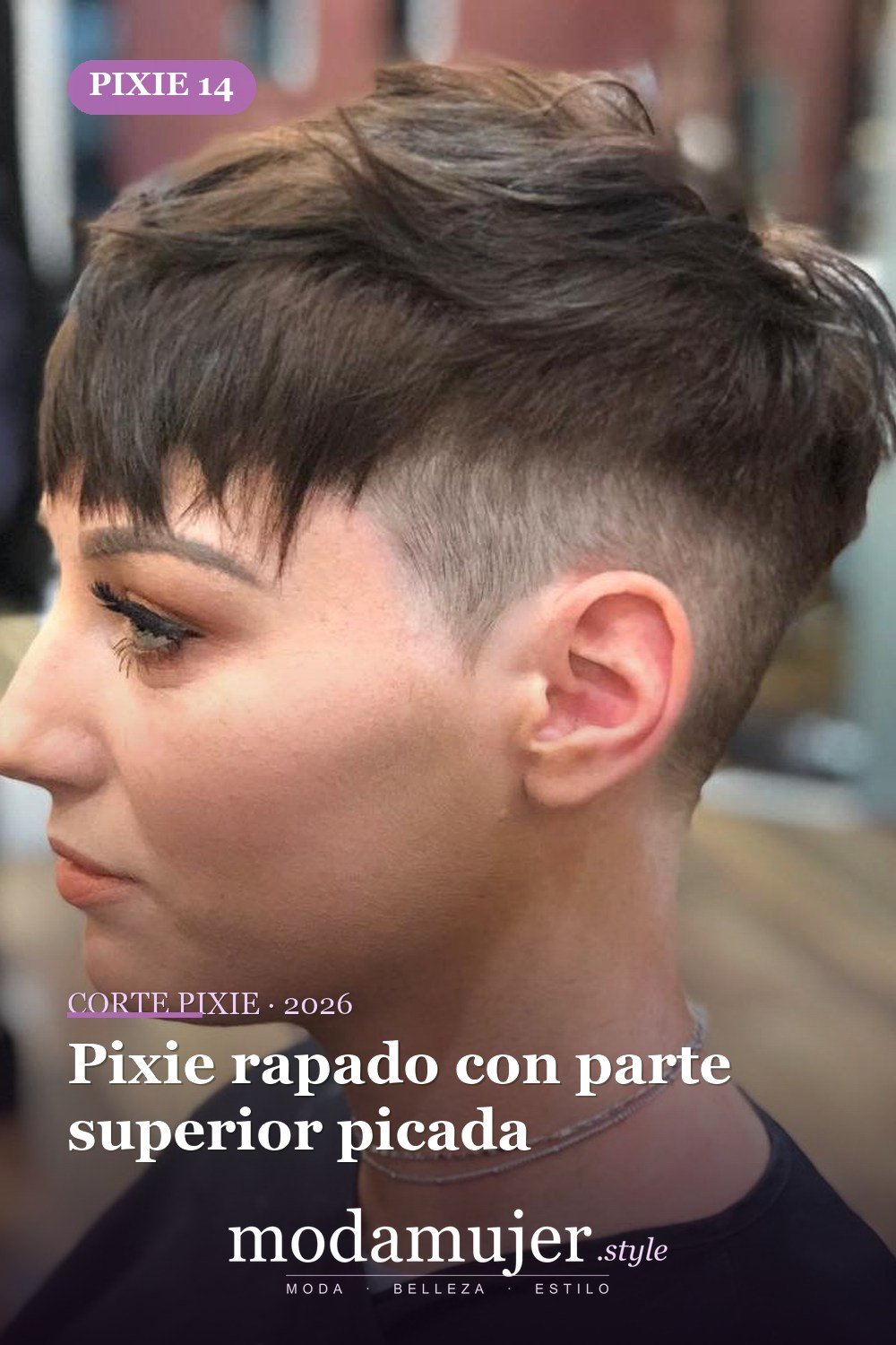Pixie rapado con parte superior picada — corte de pixie corto 2026