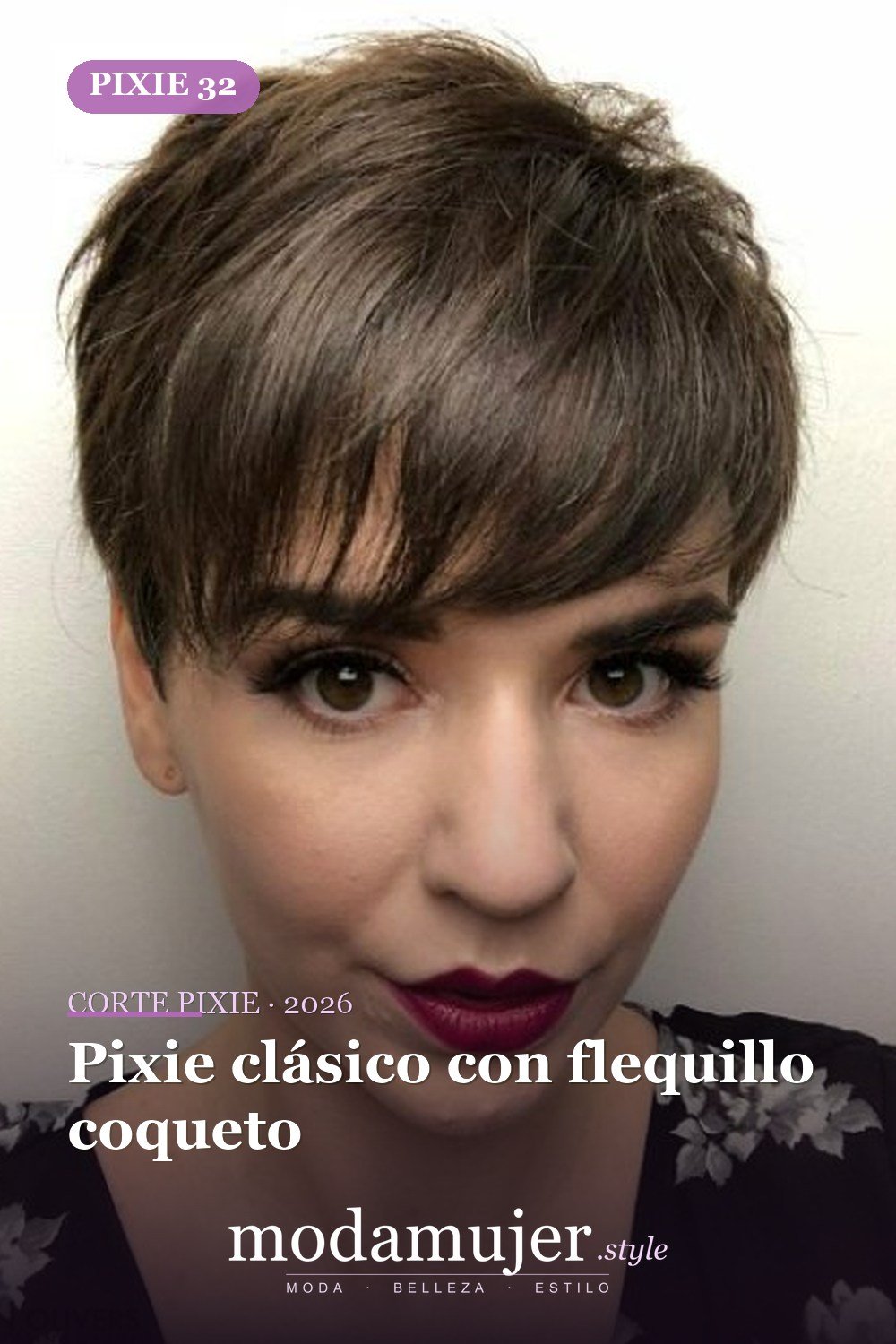Pixie clásico con flequillo coqueto — corte de pixie corto 2026