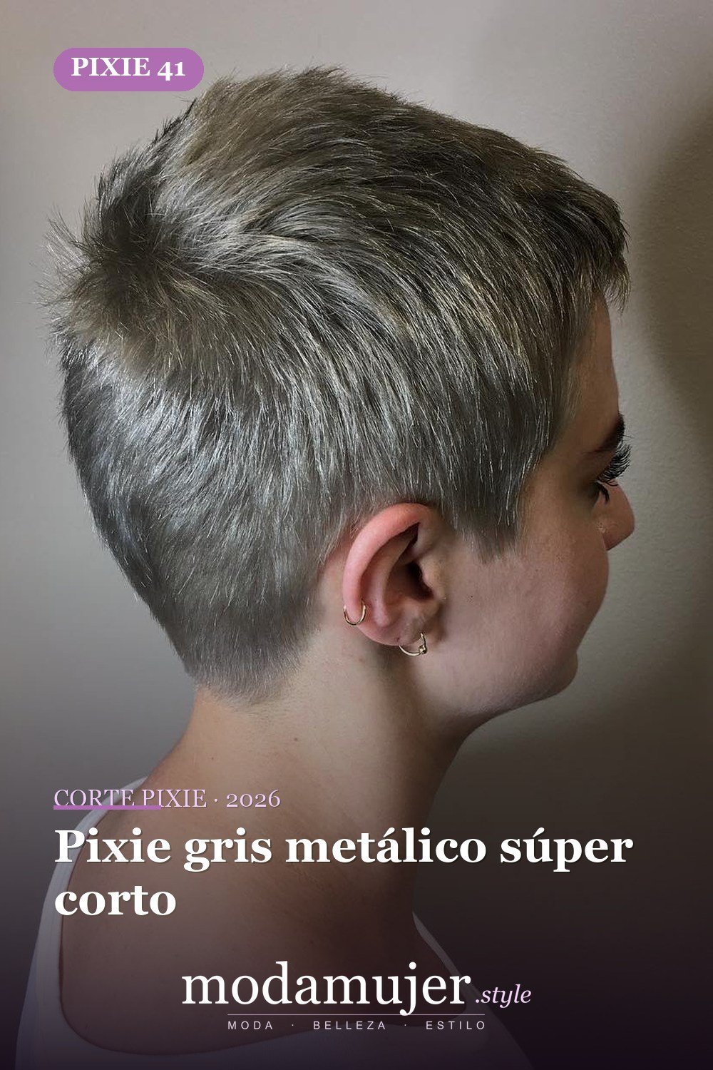 Pixie gris metálico súper corto — corte de pixie corto 2026