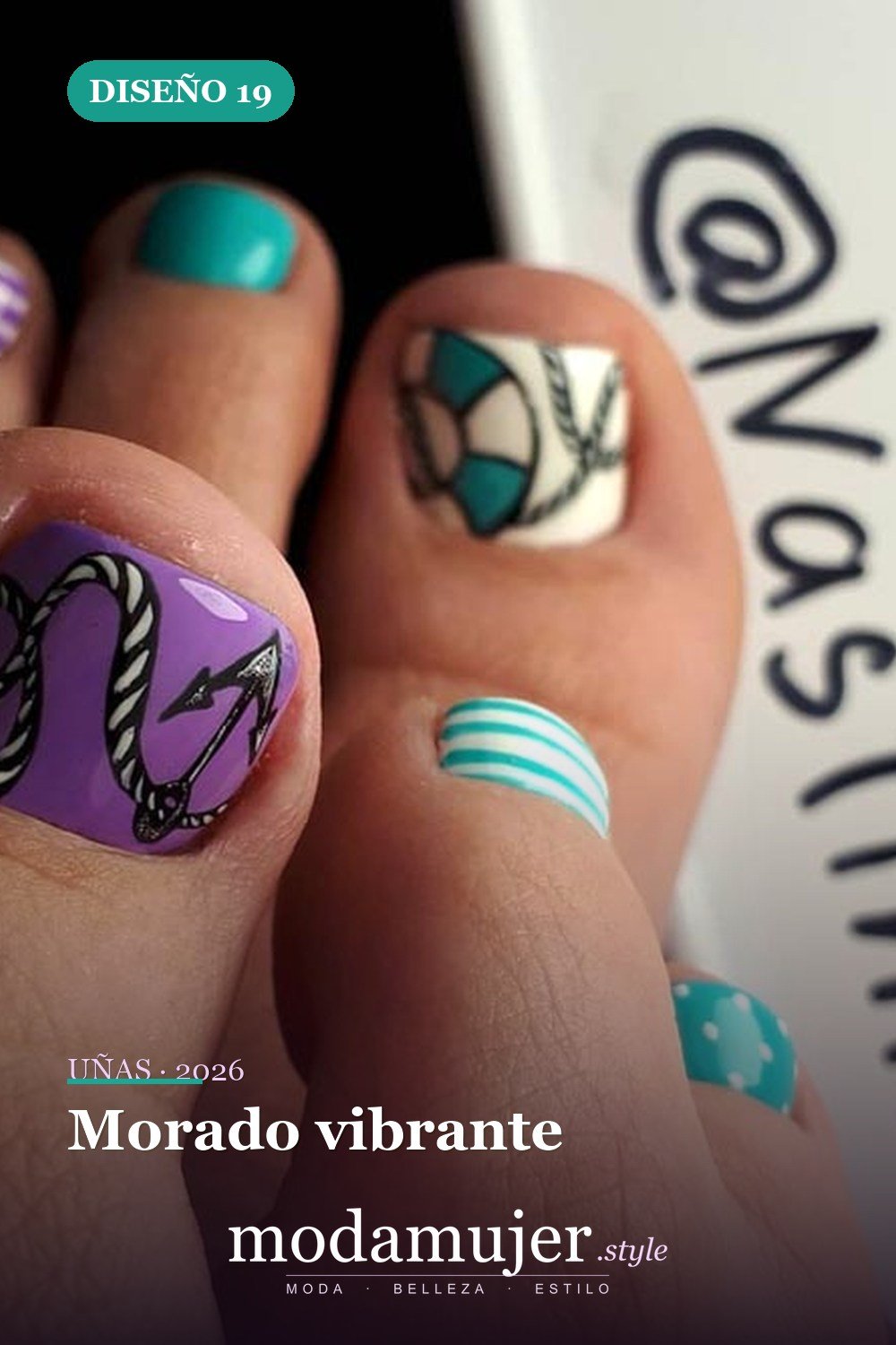 Morado vibrante — Ideas de pedicura para tus fabulosas uñas