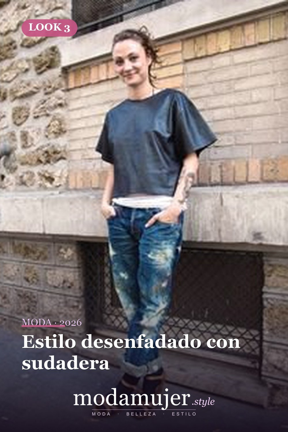 Estilo desenfadado con sudadera — Las mejores ideas de atuendos con jeans de salpicaduras de pintura Estilo desenfadado con sudadera — Las mejores ideas de atuendos con jeans de salpicaduras de pintura