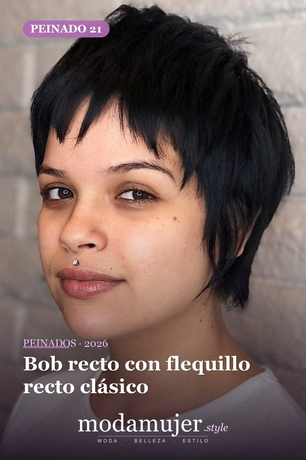 Bob recto con flequillo recto clásico — Las 30 ideas más modernas de cabello corto con flequillo para 2026
