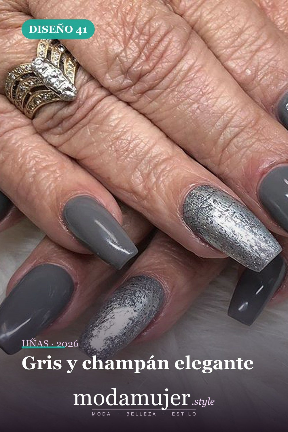 Gris y champán elegante — Las 85 mejores ideas grises para uñas que te encantarán
