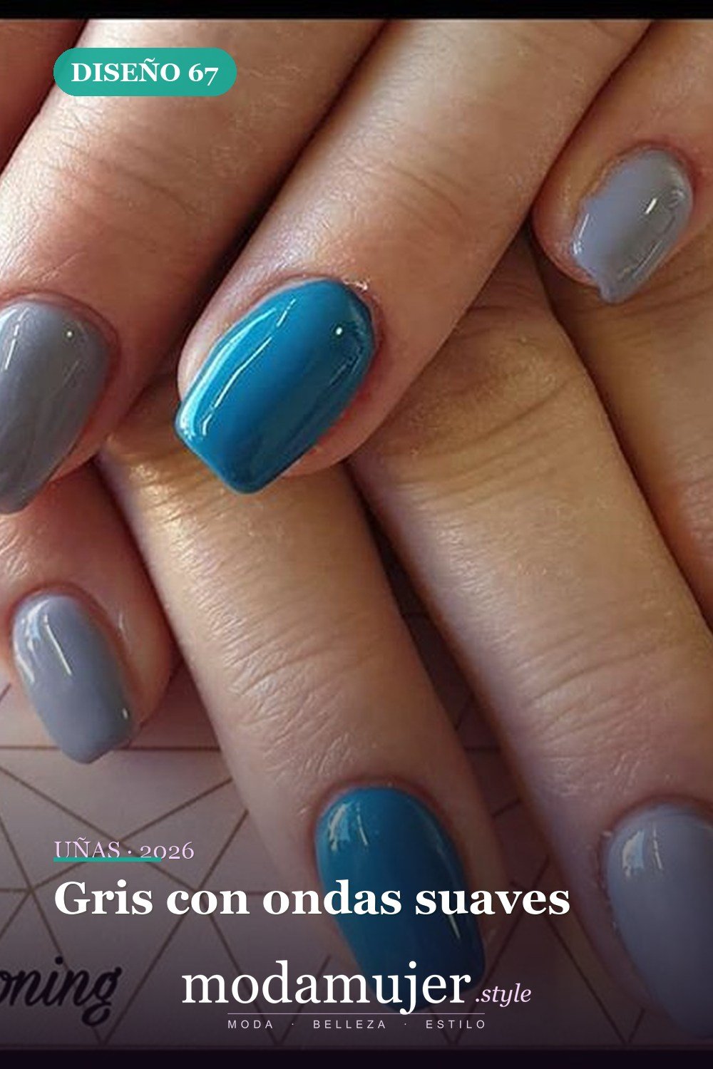 Gris con ondas suaves — Las 85 mejores ideas grises para uñas que te encantarán