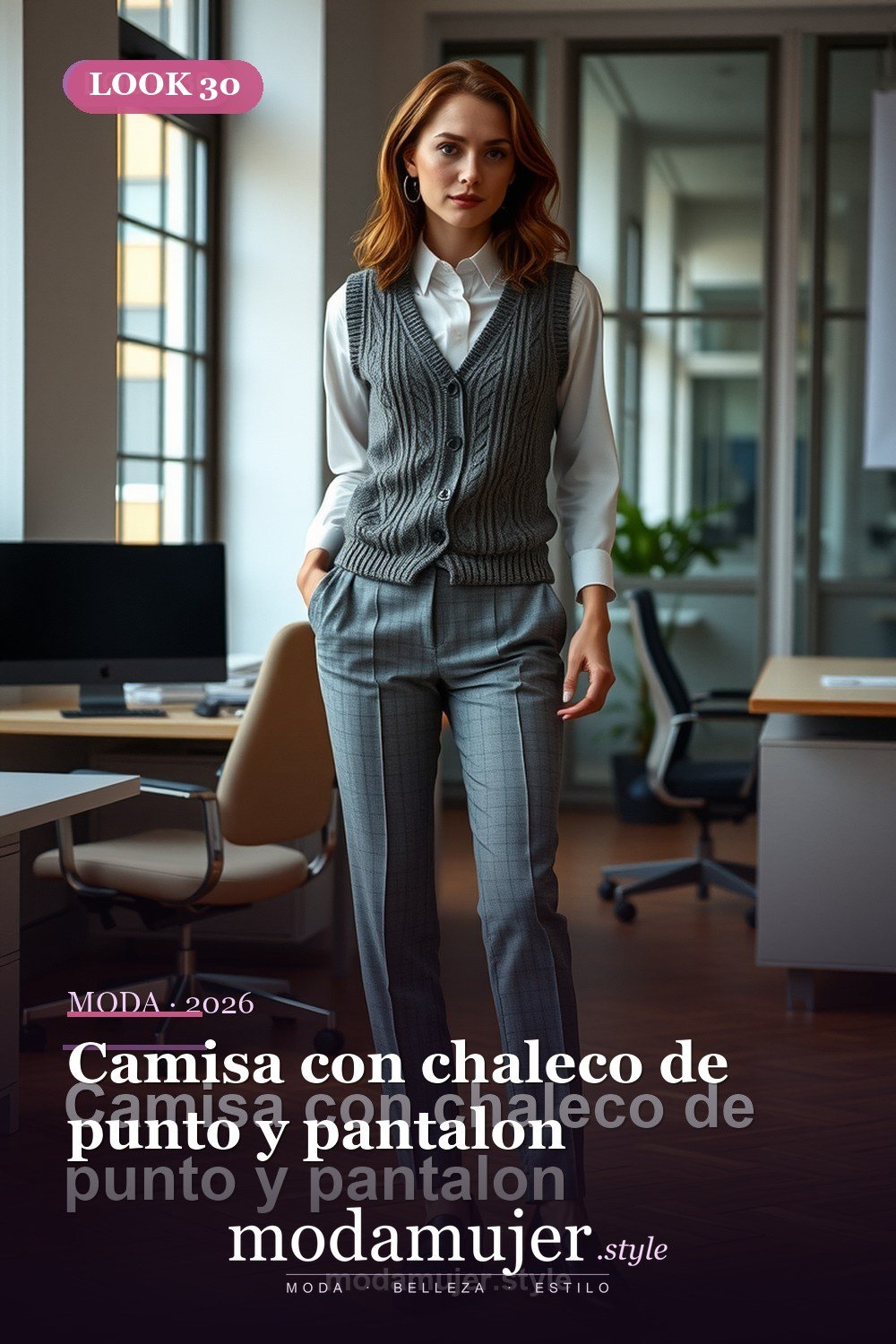 Camisa con chaleco de punto y pantalon — 30 looks de oficina para mujer en 2026: ideas elegantes para trabajar