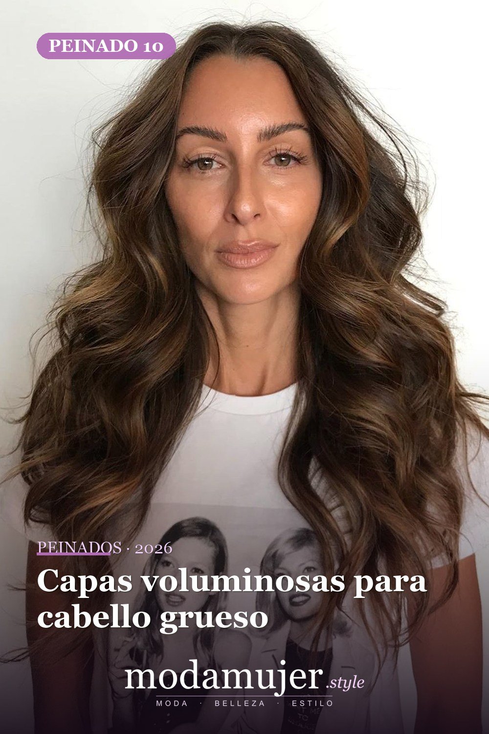 Capas voluminosas para cabello grueso — Los 49 mejores cortes de pelo en capas y peinados para 2026