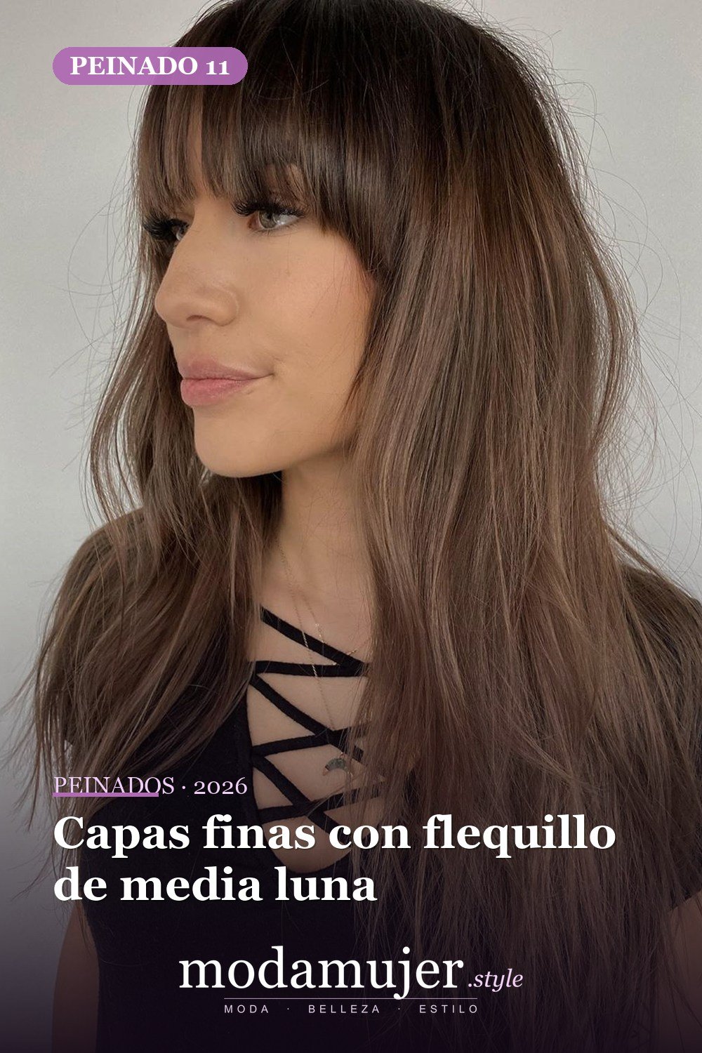 Capas finas con flequillo de media luna — Los 49 mejores cortes de pelo en capas y peinados para 2026
