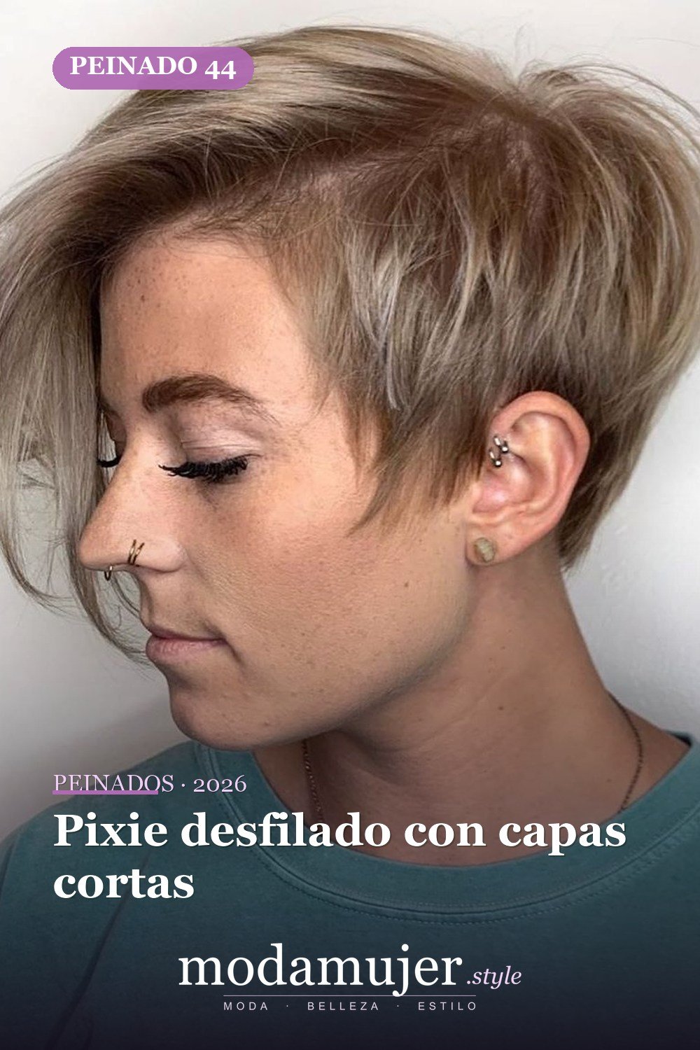 Pixie desfilado con capas cortas — Los 49 mejores cortes de pelo en capas y peinados para 2026