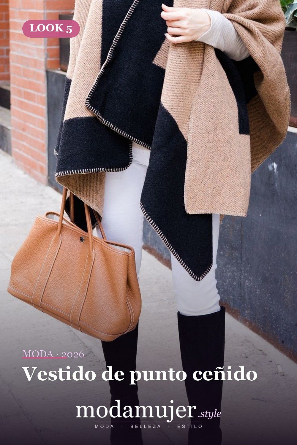Vestido de punto ceñido — Más de 21 ideas de trajes de invierno para mujeres casuales y sexys
