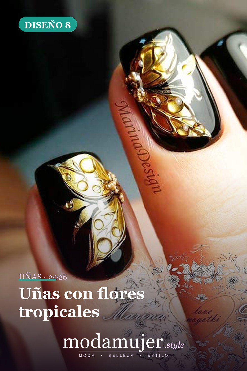 Uñas con flores tropicales — Más de 25 uñas coquetas y lindas para el verano