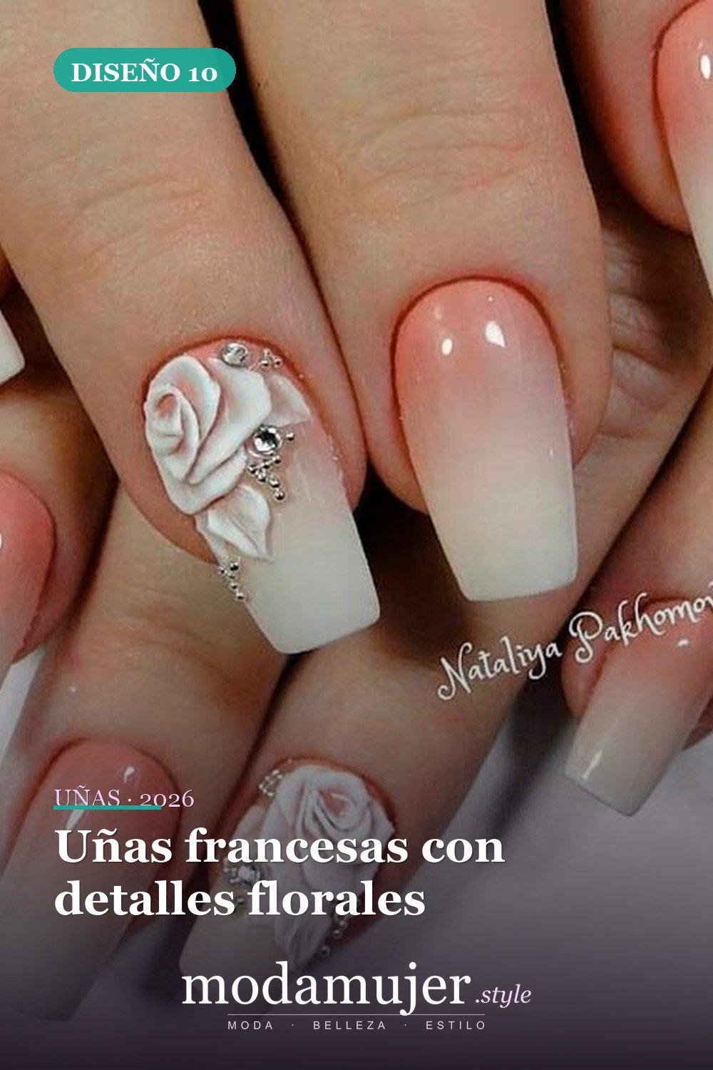 Uñas francesas con detalles florales — Más de 25 uñas coquetas y lindas para el verano