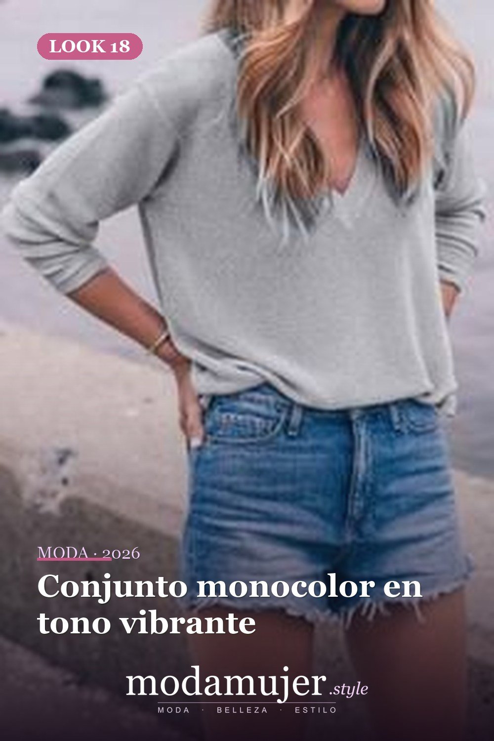 Conjunto monocolor en tono vibrante — Más de 30 ideas de trajes de verano para mujer en 2026