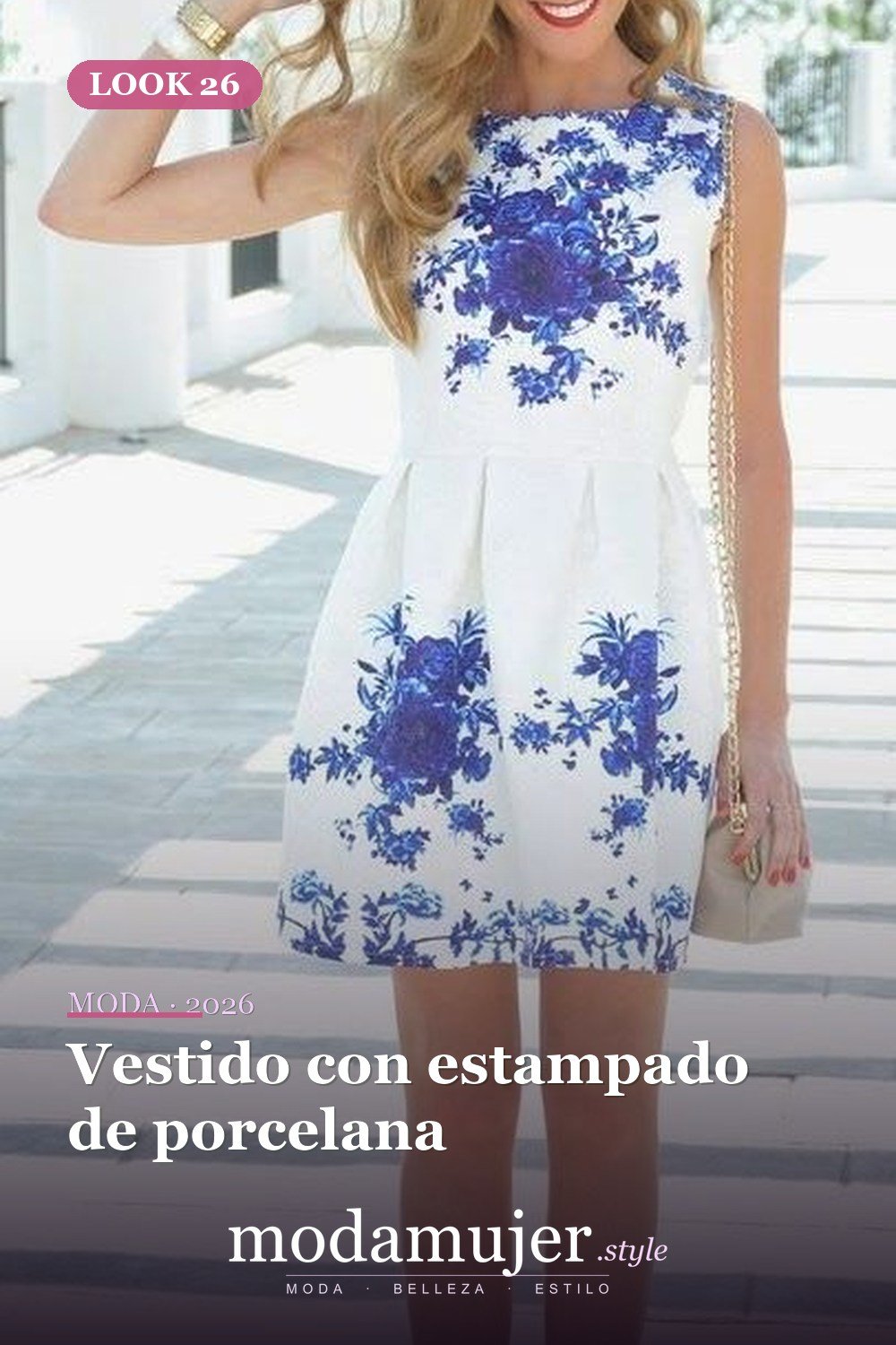 Vestido con estampado de porcelana — Más de 30 vestidos elegantes de Pascua para toda la primavera 2026