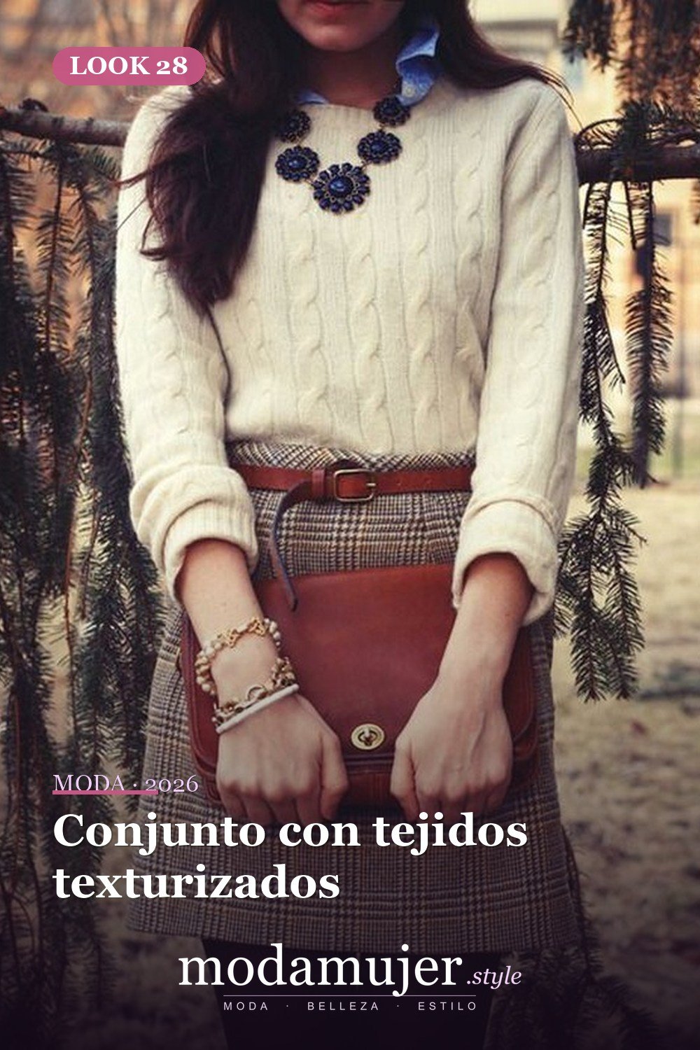 Conjunto con tejidos texturizados — Más de 33 trajes lindos de moda de invierno