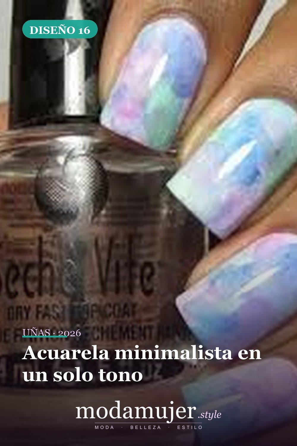 Acuarela minimalista en un solo tono — Más de 35 ideas de arte de uñas de acuarela inusuales que se ven geniales