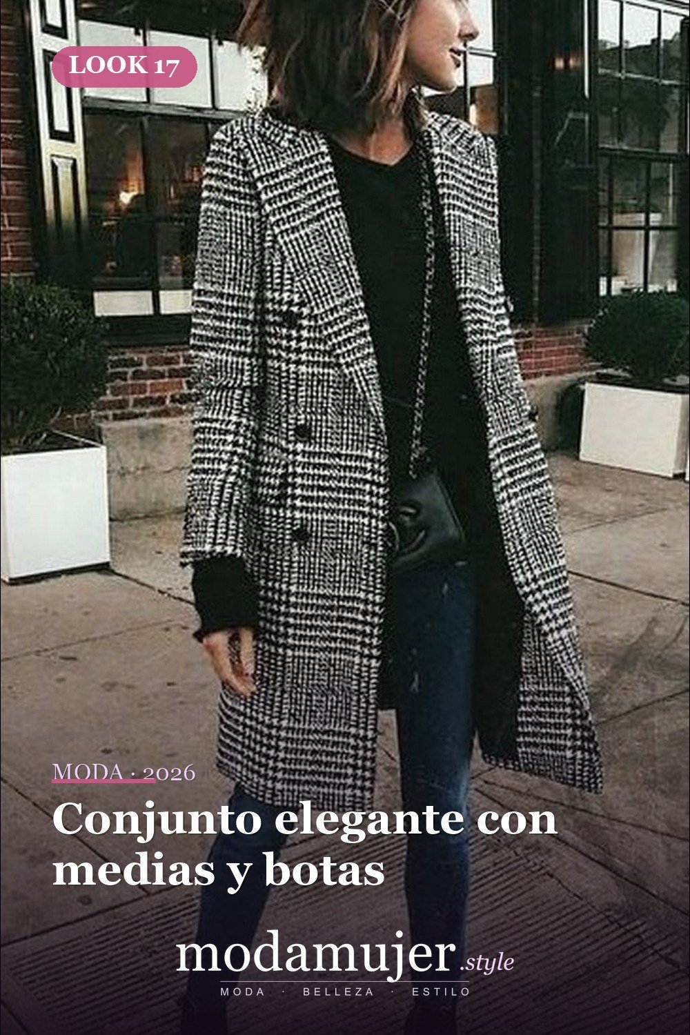 Conjunto elegante con medias y botas — Más de 40 ideas de trajes de invierno para mujeres en 2026