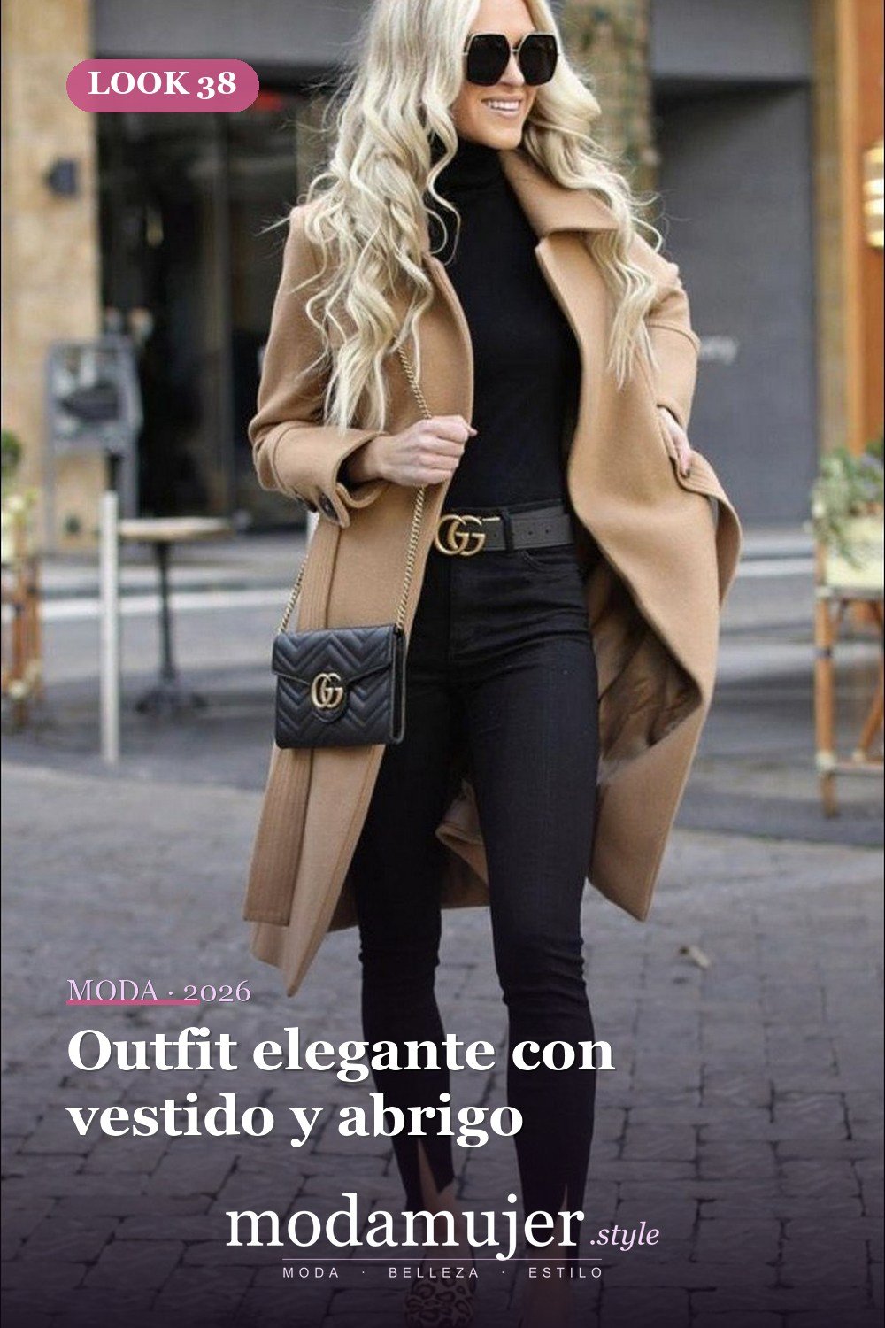 Outfit elegante con vestido y abrigo — Más de 40 ideas de trajes de invierno para mujeres en 2026