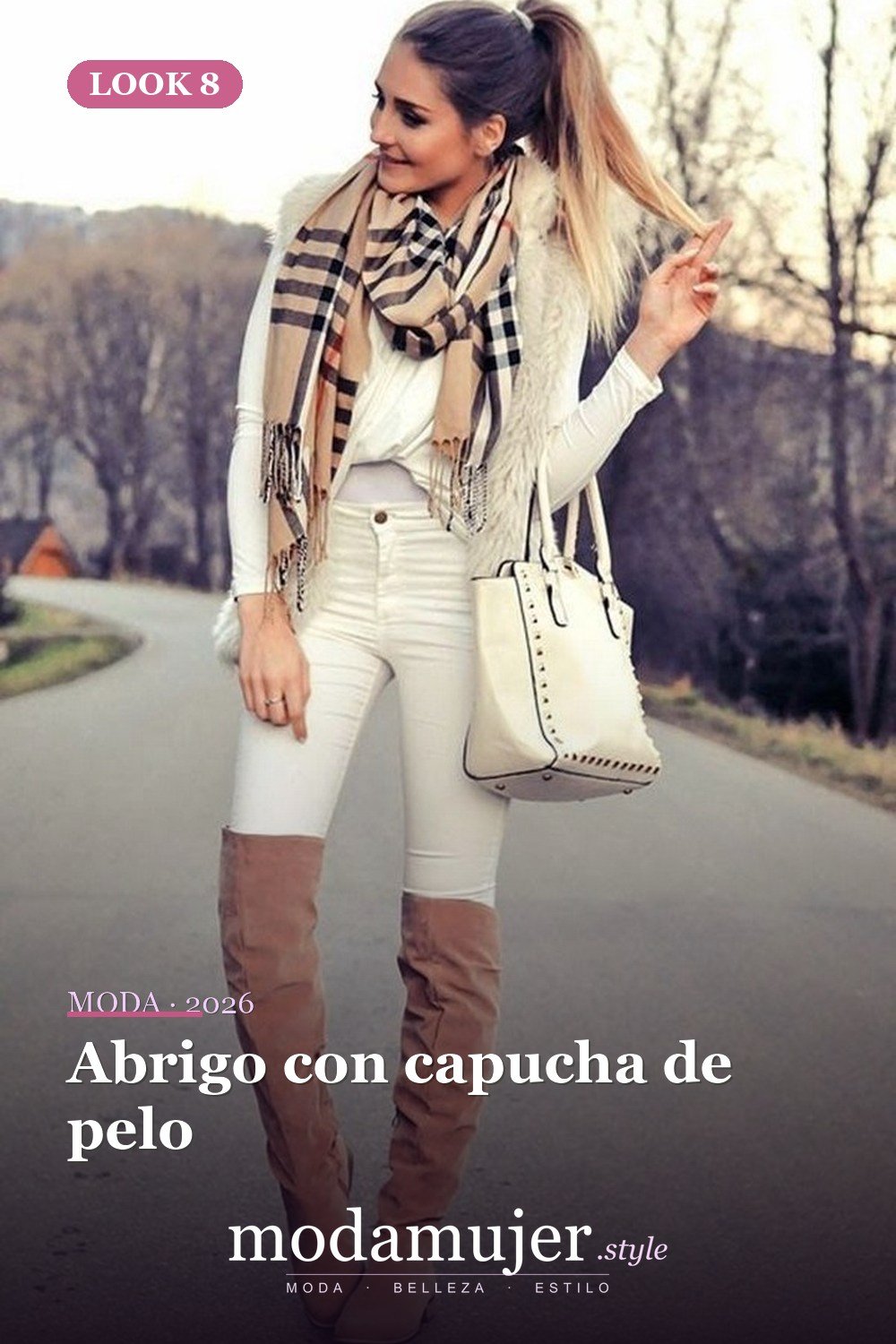 Abrigo con capucha de pelo — Más de 41 combinaciones de botas y abrigos para el invierno 2026