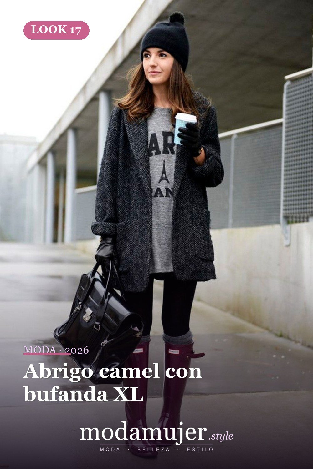 Abrigo camel con bufanda XL — Más de 41 combinaciones de botas y abrigos para el invierno 2026