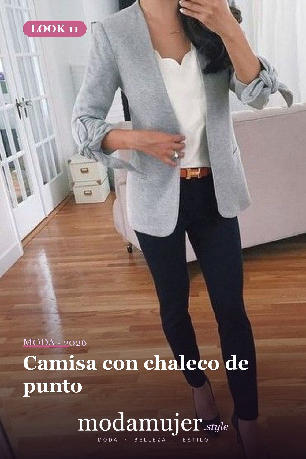 Camisa con chaleco de punto — Más de 42 trajes casuales de trabajo para mujeres para el invierno