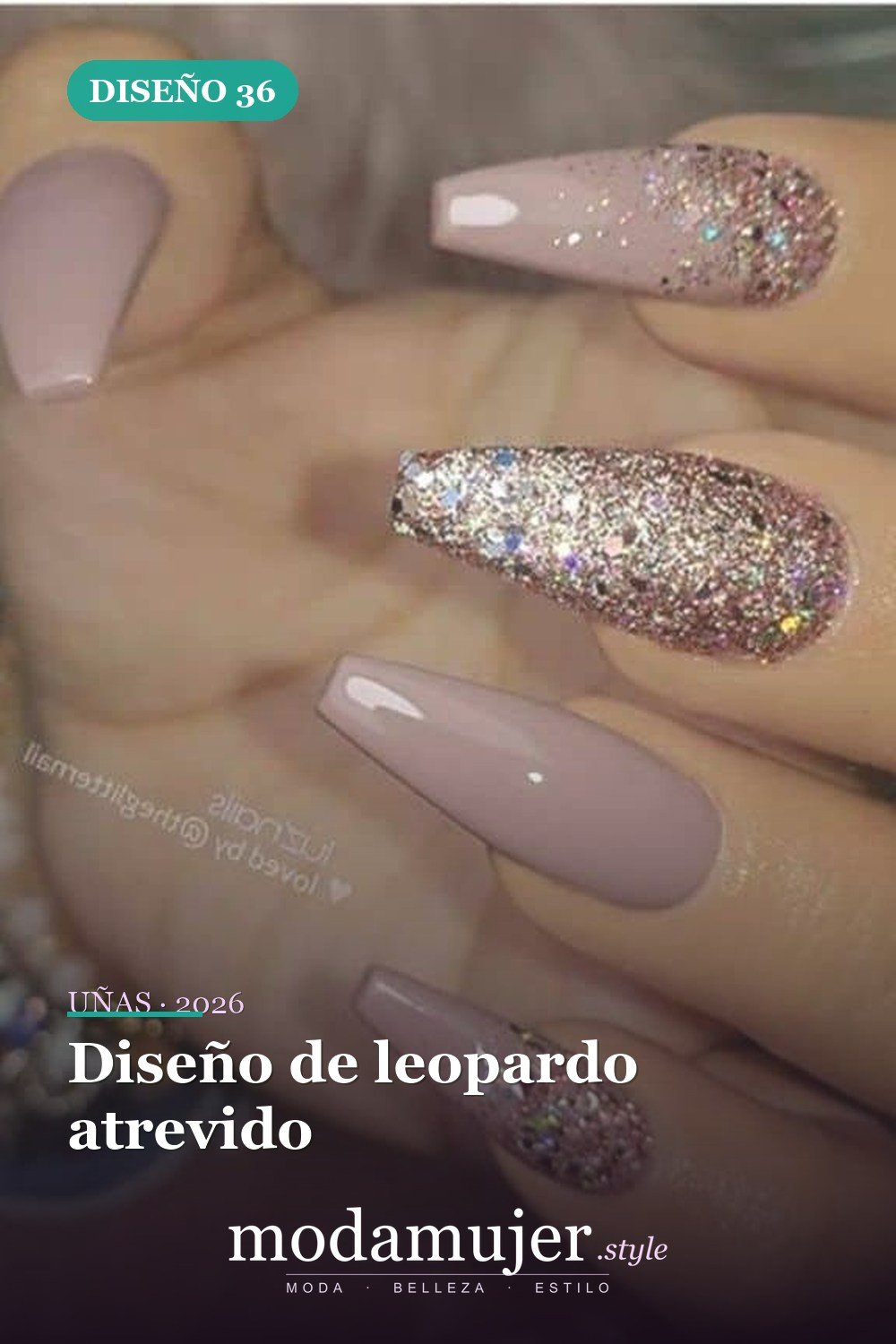 Diseño de leopardo atrevido — Más de 46 bonitos diseños de uñas de ataúd acrílico que debes probar
