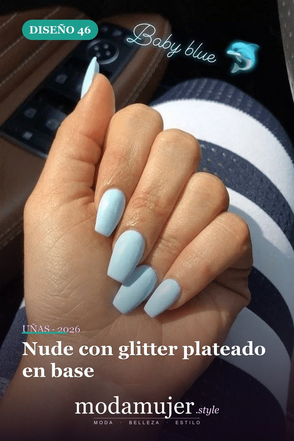 Nude con glitter plateado en base — Más de 46 bonitos diseños de uñas de ataúd acrílico que debes probar