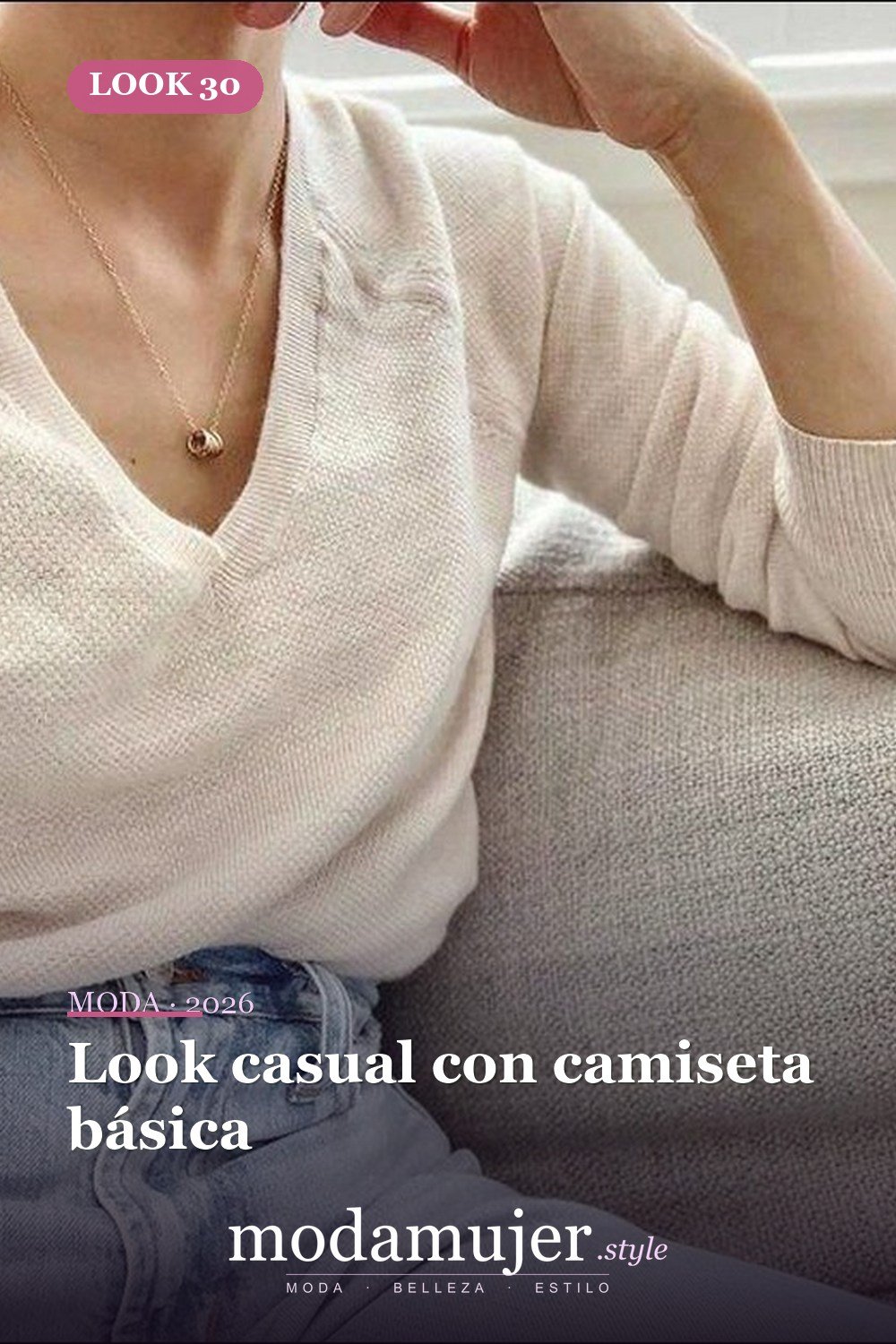 Look casual con camiseta básica — Más de 50 looks con Vans a cuadros: outfits casuales de otoño e invierno