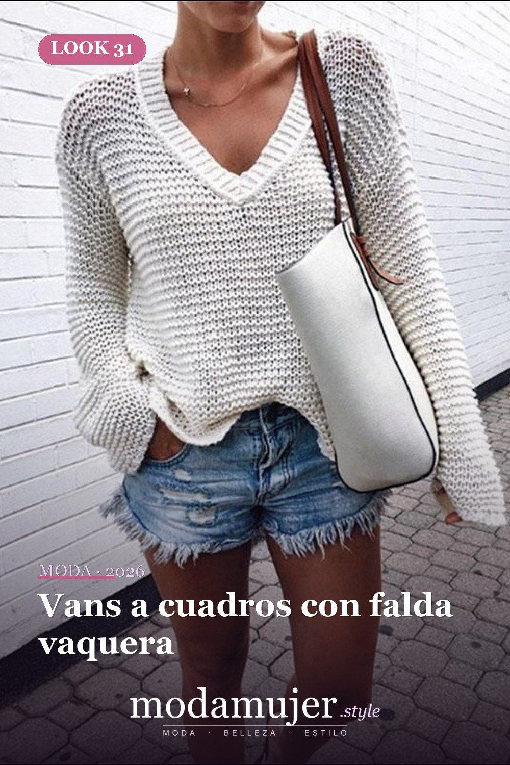 Vans a cuadros con falda vaquera — Más de 50 looks con Vans a cuadros: outfits casuales de otoño e invierno