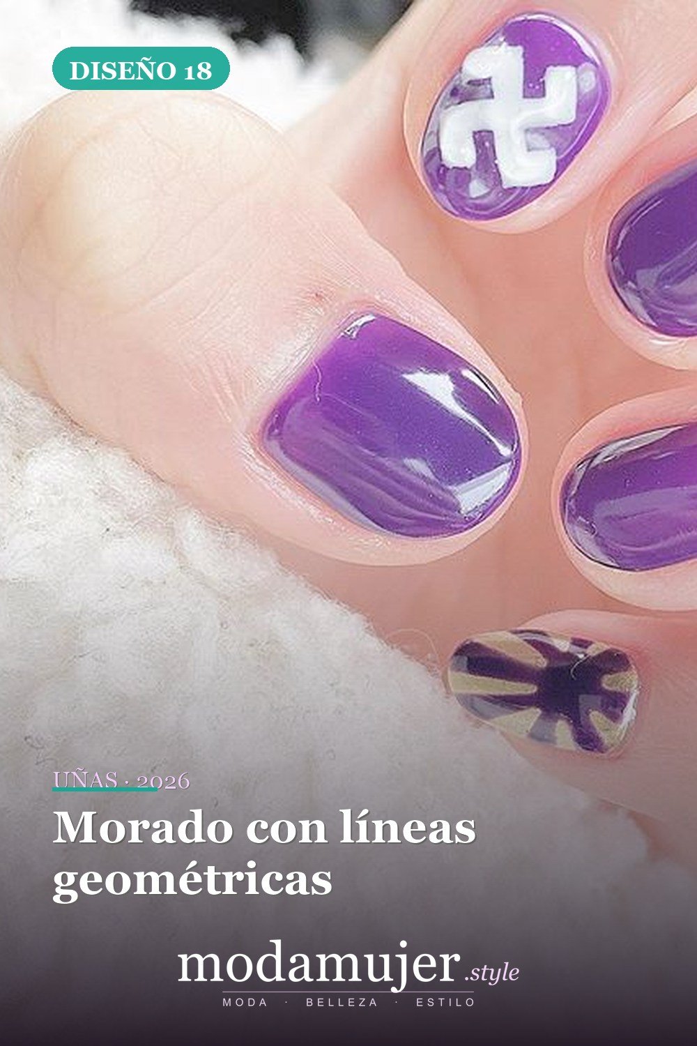 Morado con líneas geométricas — Más de 60 encantadores y hermosos diseños de uñas morados