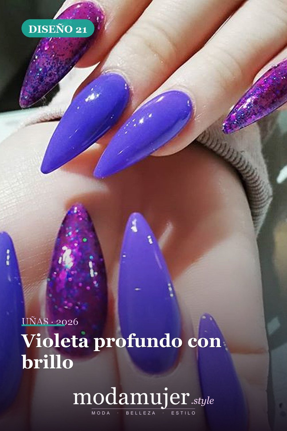 Violeta profundo con brillo — Más de 60 encantadores y hermosos diseños de uñas morados