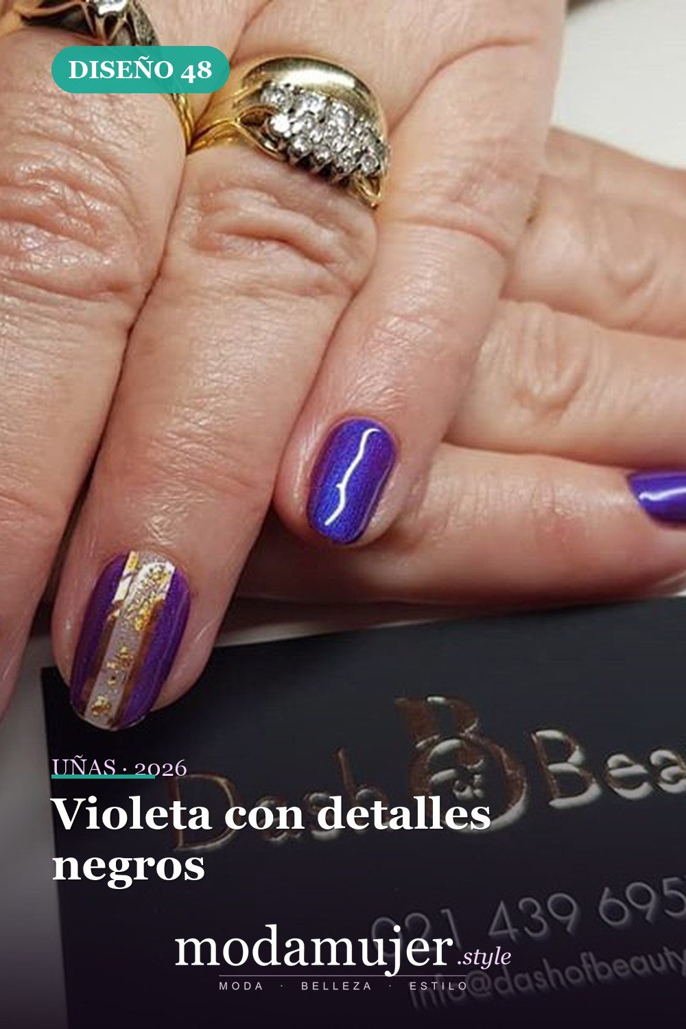 Violeta con detalles negros — Más de 60 encantadores y hermosos diseños de uñas morados