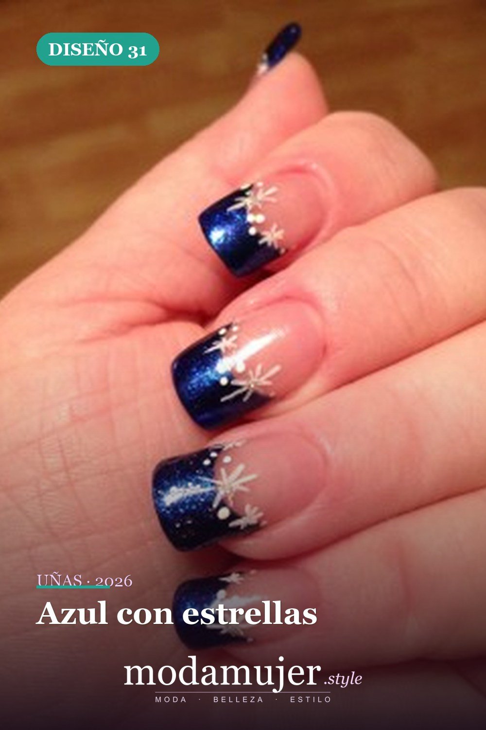 Azul con estrellas — Más de 90 ideas glamorosas de uñas de punta francesa: ¡todo sobre el rosa!