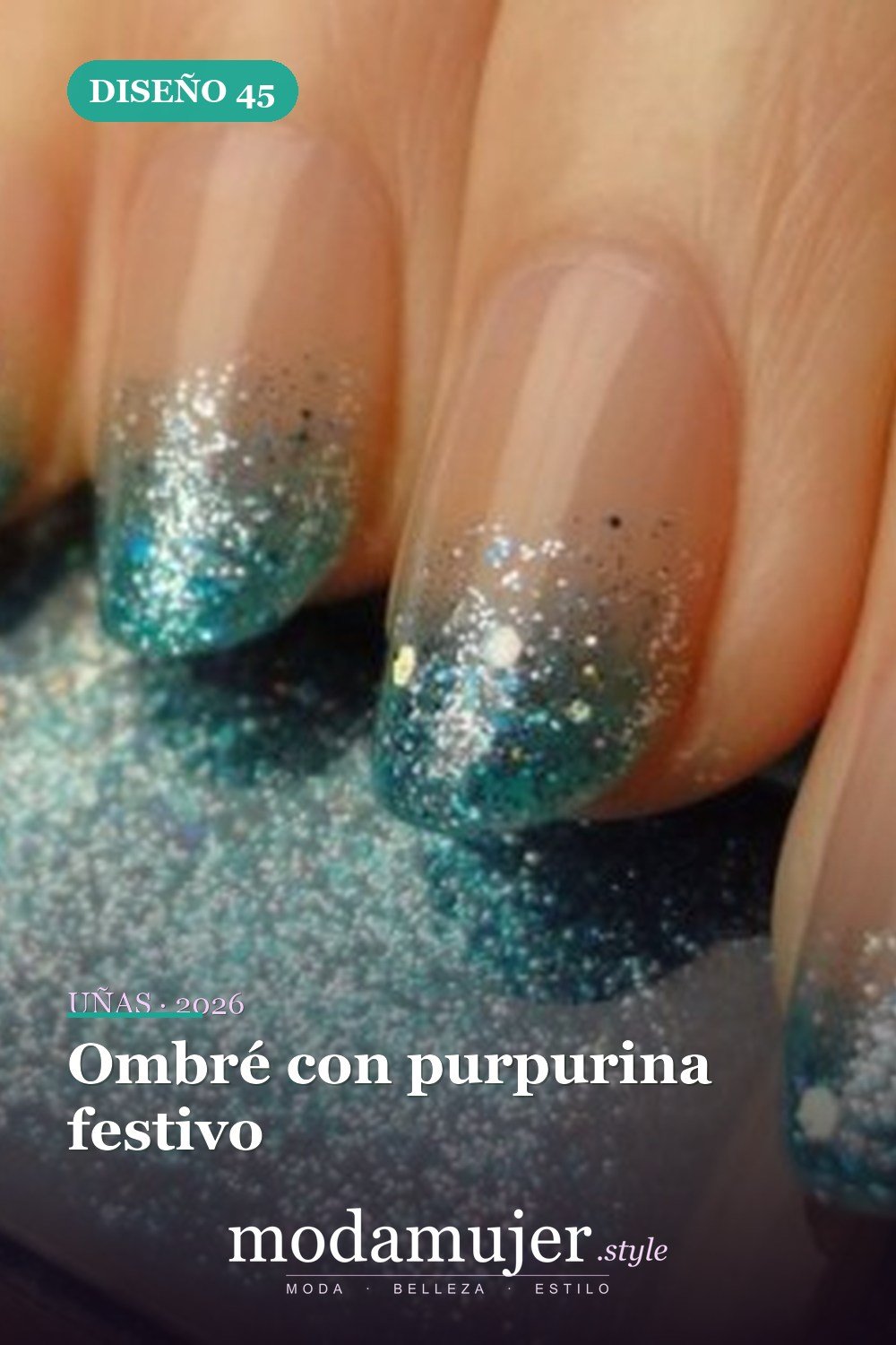 Ombré con purpurina festivo — Más de 90 ideas glamorosas de uñas de punta francesa: ¡todo sobre el rosa!