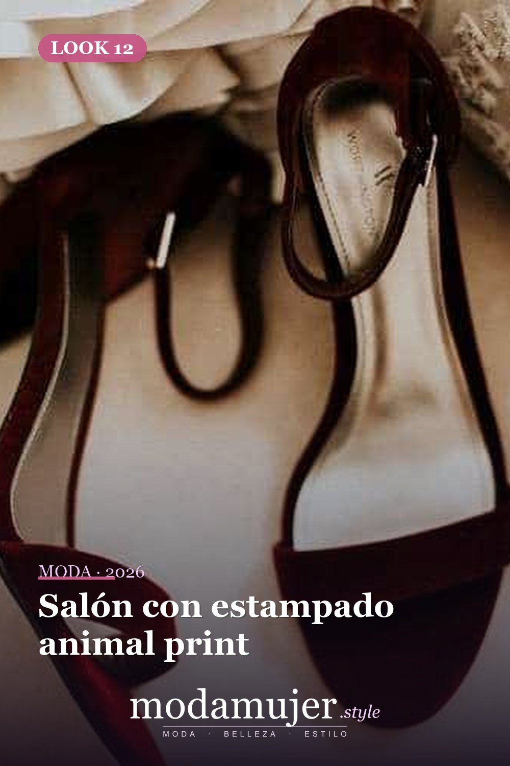 Salón con estampado animal print — Tacones de salón con diseños elegantes Salón con estampado animal print — Tacones de salón con diseños elegantes