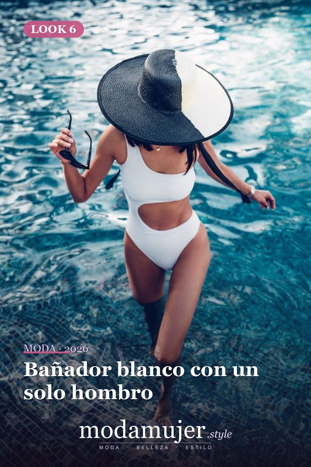 Bañador blanco con un solo hombro — Tendencias de trajes de baño para 2026: 26 ideas para inspirarte
